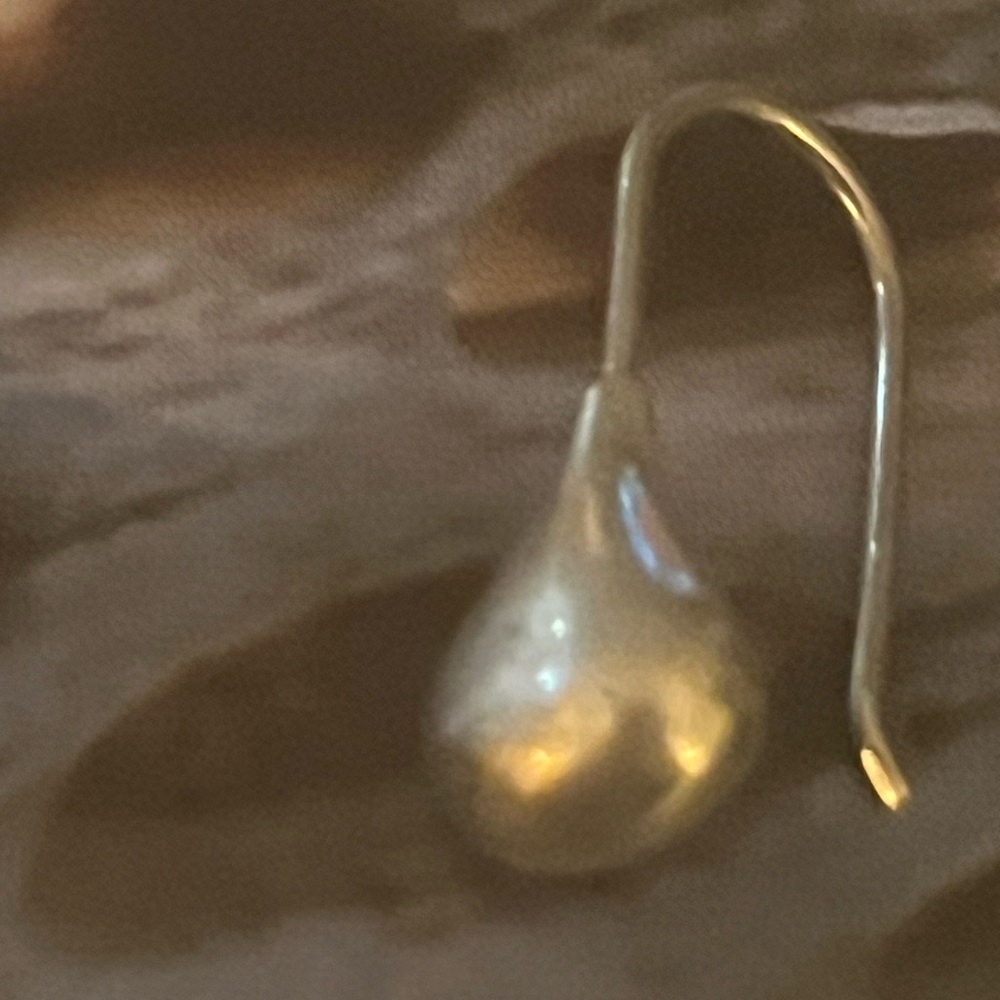 SINGLE EARRING ONLY Silpada Sterling Silver Teardrop Earring - Picture 3 of 5